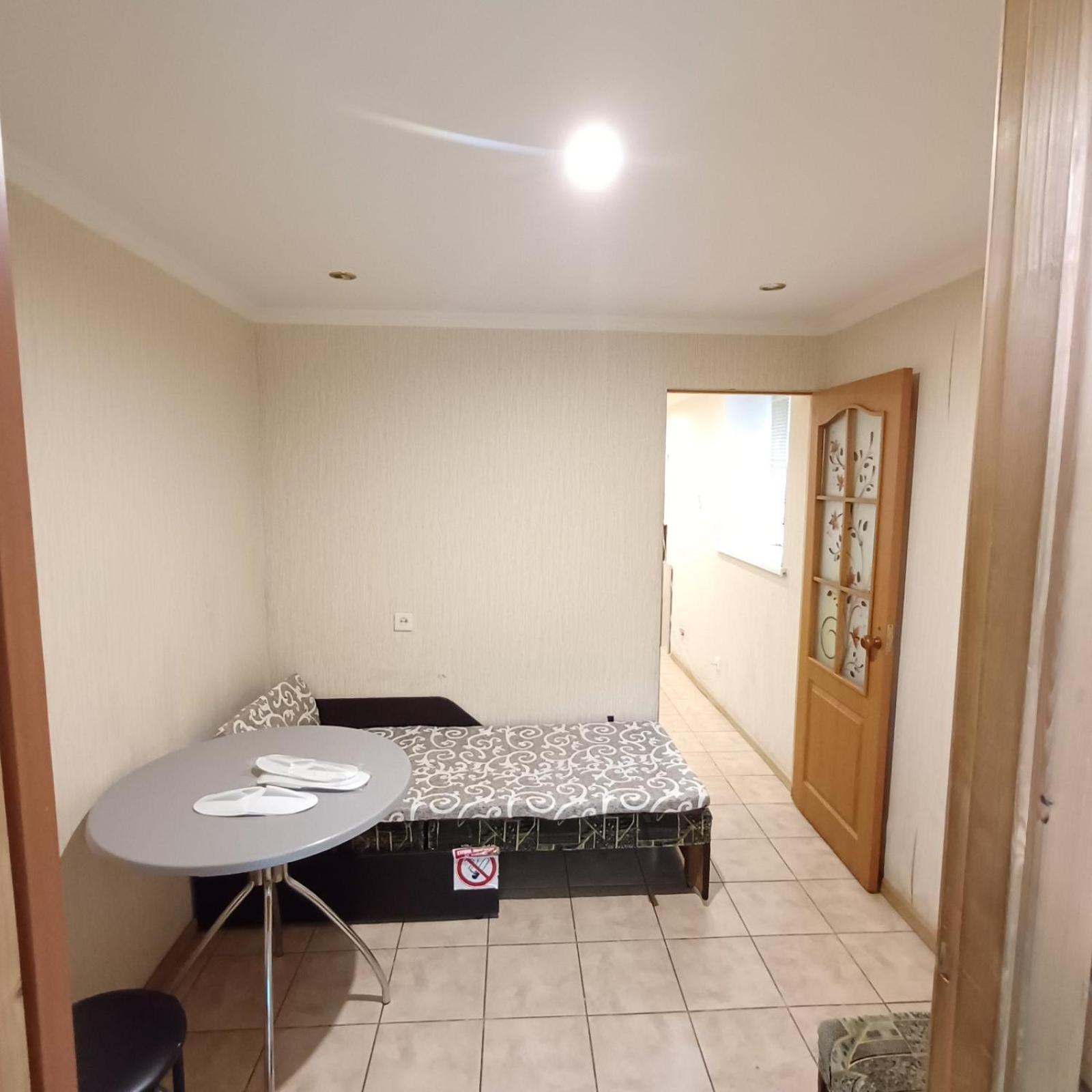 Ferienwohnung Частный Дом, Отдельный Вход И Двор Tscherkassy Exterior foto